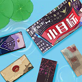 进化合成大师是一款合成吞噬进化类游戏，玩家通过不断吞噬其他生物来实现自身的进化，游戏提供多种模式供选择，同时还有无尽模式，让玩家体验到无限可能哦，各种关卡都是非常好玩的，合成吞噬玩法也是非常的经典，可以不断来闯关竞技哦！